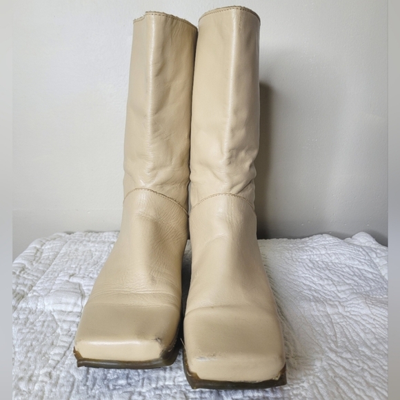 BCBGMaxAzria Leather Square Toe Boots 7.5B Vintage Y2K Zip Back - Picture 3 of 8